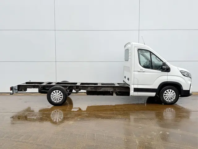 Maxus eDeliver9