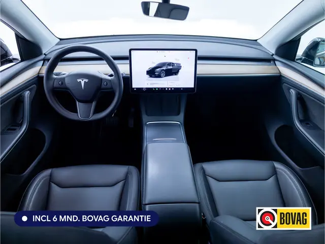 Tesla Model Y RWD 58 kWh | Panoramadak | Stoel-stuurverwarming | Zwart leder | Navigatie | Extra get...
