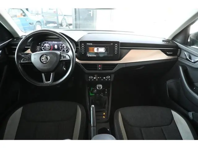 ŠKODA Scala 1.0 TSI Business Edition Clima Carplay Stoelverwarming Virtual Rijklaarprijs! Inruil Mog...