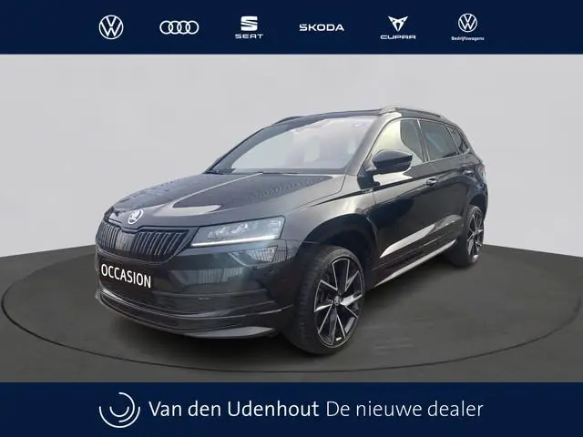 ŠKODA Karoq 1.5 TSI ACT 150pk DSG Sportline Business Panorama Trekhaak Camera Stoelverwarming Carpla...