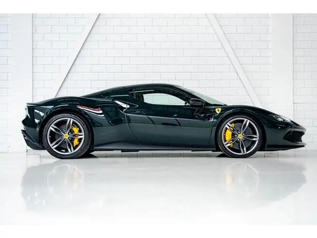 Ferrari 296