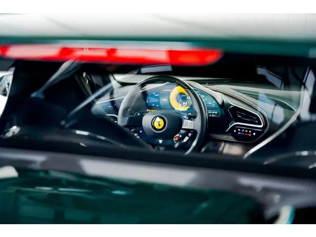 Ferrari 296