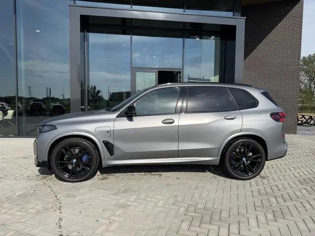 Bmw X5 xDrive50e | Pano | B&W Audio | Massage |