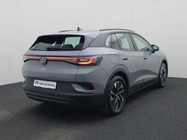 Volkswagen ID.4 Pro 77 kWh · Navigatie · Apple/Android Car Play · Parkeersensoren