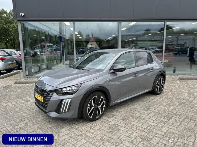 Peugeot 208 1.2 Hybrid 145 e-DCS6 GT AUTOMAAT
