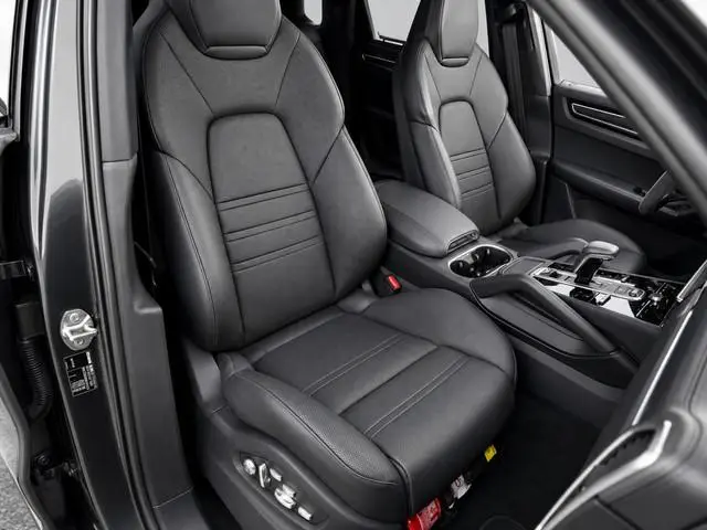 Porsche Cayenne 3.0 E-Hybrid Sport Design- Sport Chrono, Alcantara Afwerking, Stoelventilatie, 360 C...