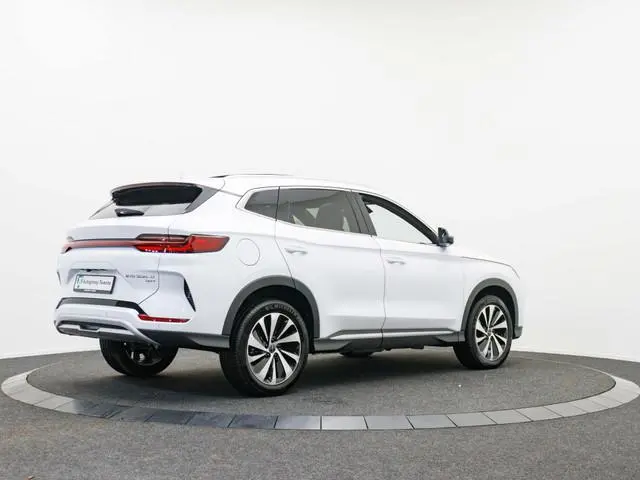 BYD SEAL U