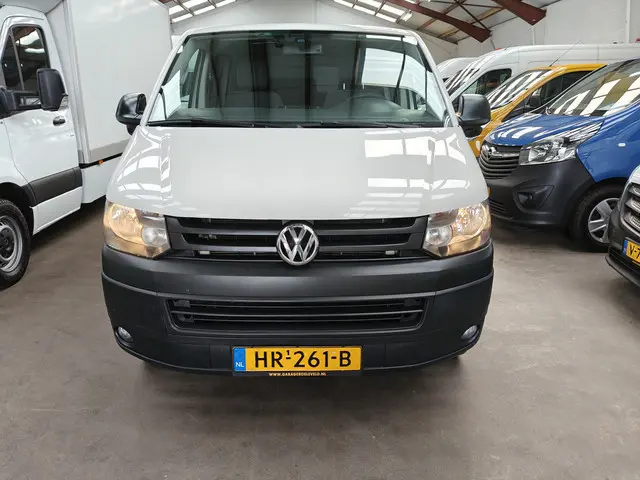 Volkswagen Transporter Kombi 2.0 TDI KOMBI PERSONENBUS AUTOM