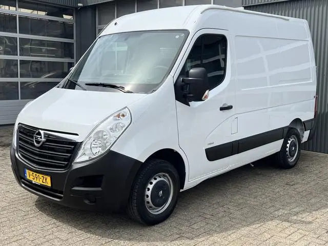 Opel Movano