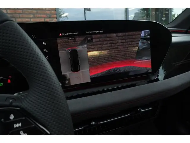 Audi SQ6 e-tron