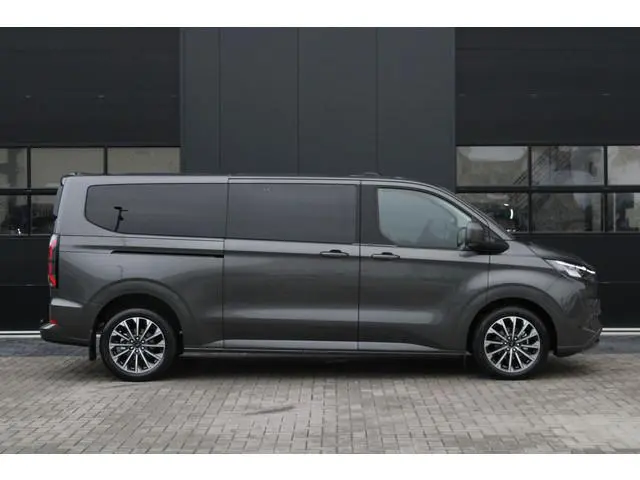 Ford Tourneo