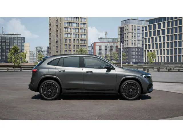 Mercedes-Benz EQA