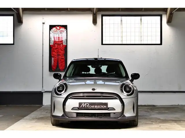 MINI 5-Deurs Camden Edition | Apple Car Play | Digitaal cockpit | Nl Geleverd