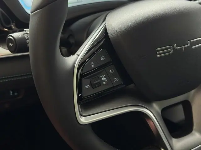 BYD SEAL U