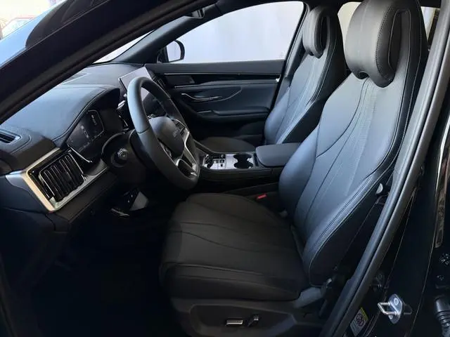 BYD SEAL U