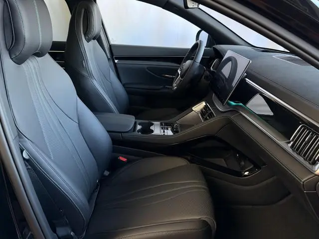BYD SEAL U