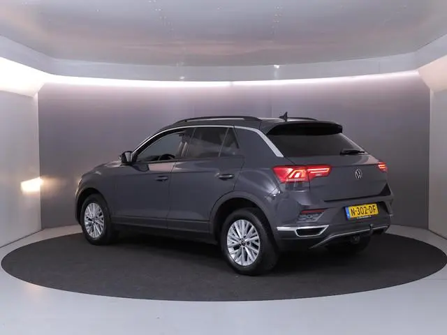 Volkswagen T-Roc 1.0 TSI Style 110 pk | Navigatie via App | Parkeersensoren | Adaptieve cruise contr...