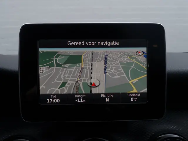Mercedes-Benz A-klasse 130Pk AMG Night Edition- Xenon Led, Clima, Navigatie, Park Assist, Cruise