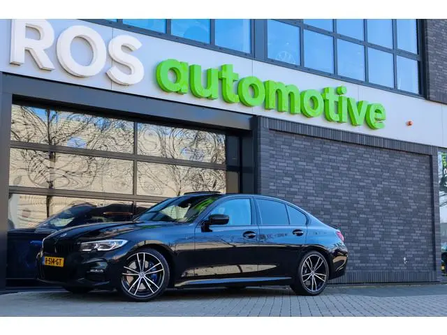 BMW 3-serie 330i M-Sport Business Edition Plus | NAP! | TOPSTAAT! | M-SPORT | PANO | LASER | MEMORY...