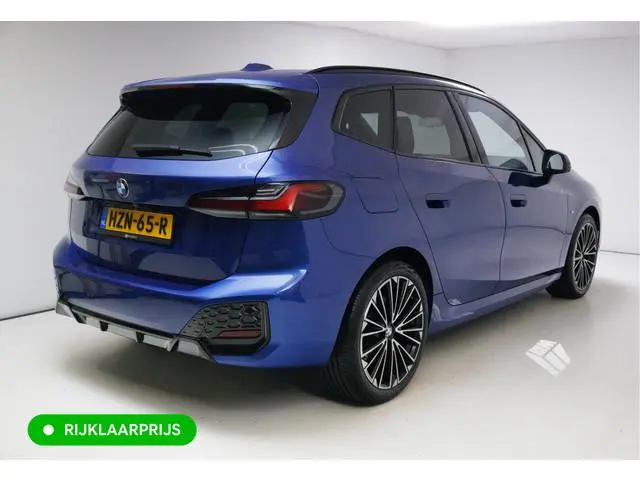 BMW 2-serie Active Tourer 218i  M-Sport automaat | 19 inch Individual Panoramadak | Harman Kardon |...