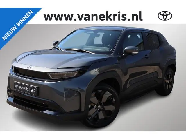 Toyota Urban Cruiser Executive 61 kWh, Direct leverbaar 3000 inruilpremie, JBL, BSM, 360 Camera, Led...