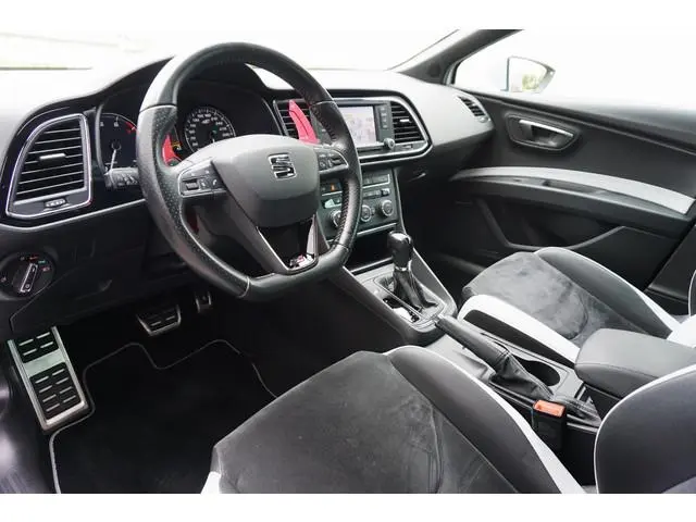 SEAT Leon 2.0 TSI Cupra 280/19 INCH/MAXTON/GOED ONDERHOUDEN!