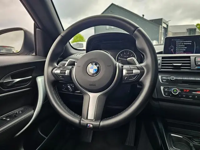 BMW 2-serie Coupé 220i High Executive Sport | Automaat | Xenon | Leder | Stoelverwarming | Schuif/he...