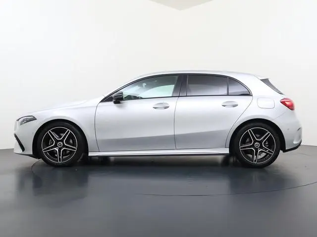 Mercedes-Benz A-klasse 200 AMG Line | Memory | 360 Camera | Sfeerverlichting