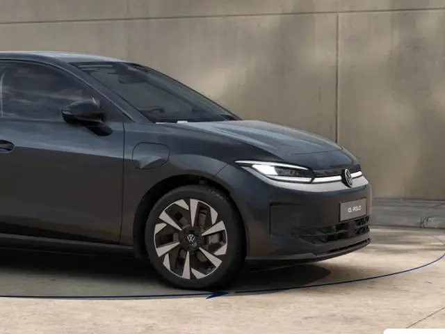 Volkswagen ID. Polo Life First Edition 52 kWh accu, 211 PK · Achteruitrijcamera · Voorstoelen en stu...