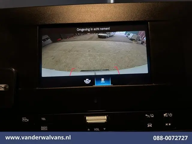 Mercedes-Benz Sprinter 214 CDI 143pk L2H2 Euro6 Airco | Camera | Apple Carplay | Chauffeursstoel And...