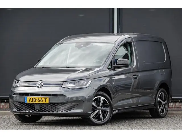 Volkswagen Caddy Cargo 2.0Tdi 122Pk Aut. | 1st Edition | Achteruitrijcamera | Trekhaak | 17'' | Indi...