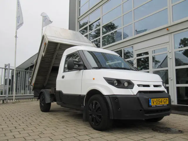 Streetscooter Work Kipper Platform - PICKUP Veegvuil