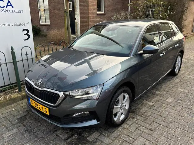 ŠKODA Scala 1.0 TSI Ambition