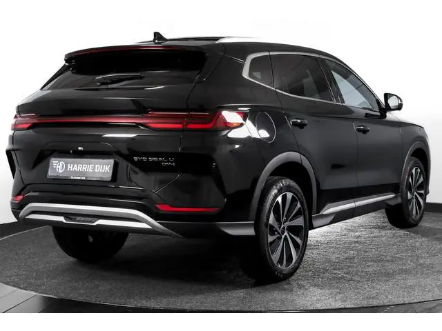 BYD SEAL U