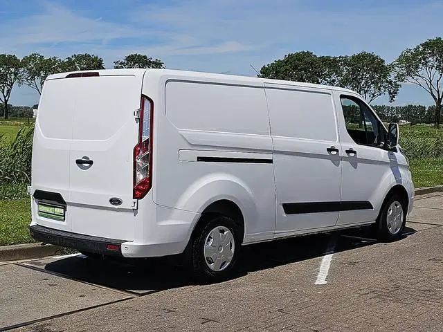 FORD TRANSIT CUSTOM 2.0 l2h1 airco euro6 130