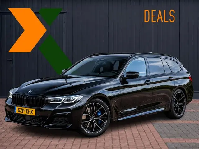 BMW 5-serie Touring 530e xDrive Business Edition Plus | Alle opties | HUD | M-Sportpakket | Laserlic...