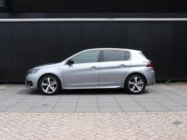 Peugeot 308 1.2 PureTech GT-Line | AUT. | PDC | STOELVERW. | MASSAGE | CRUISE | NAVI | APPLE CARPLAY...