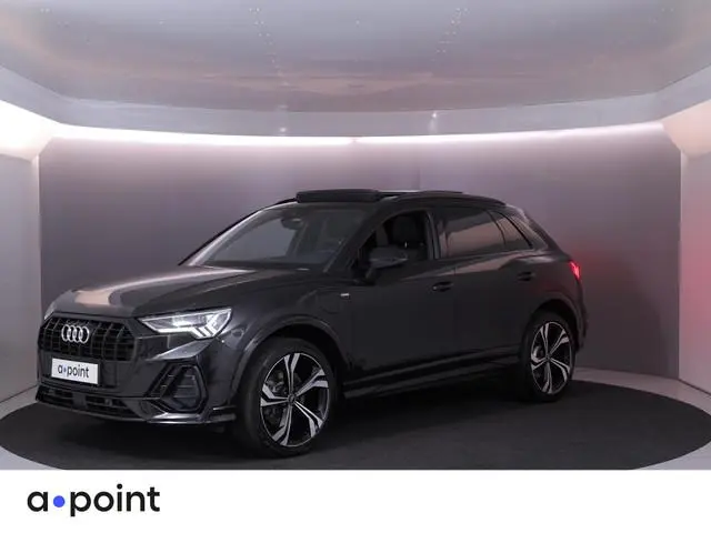 Audi Q3 45 TFSI e S edition 245 pk S-tronic | Navigatie | Panoramadak | Parkeersensoren | Achteruitr...