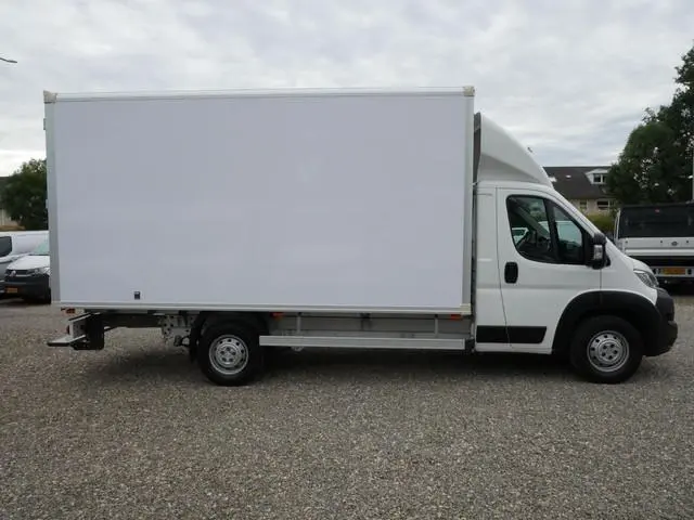 Citroen Jumper 35 2.2 BlueHDi 165PK Driver Zwaar Airco Meubelbak L*B*H = 435 x 210 x 220 Lat om lat...