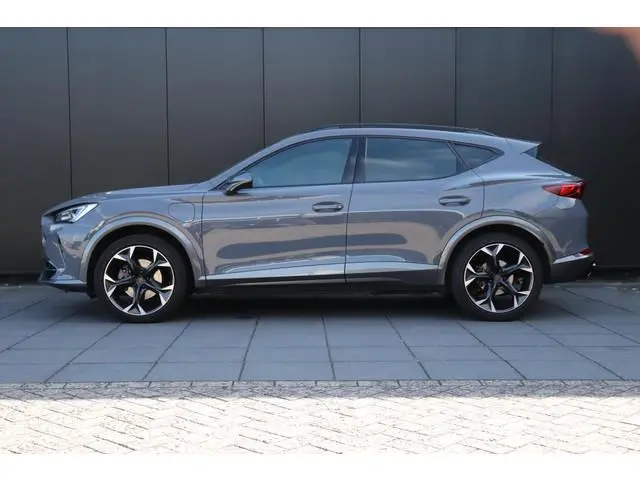 CUPRA Formentor 1.4 e-Hybrid Business| PANO | PDC | CRUISE | NAVI | APPLE CARPLAY | SOH 98,5% |