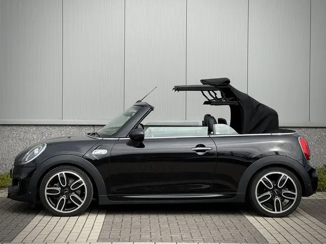 MINI Cooper S Cabrio