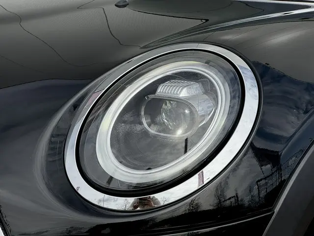 MINI Mini Cabrio 2.0 Cooper S 192 pk John Cooper Works YOURS Lederen Sportstoelen | Achteruitrijcame...