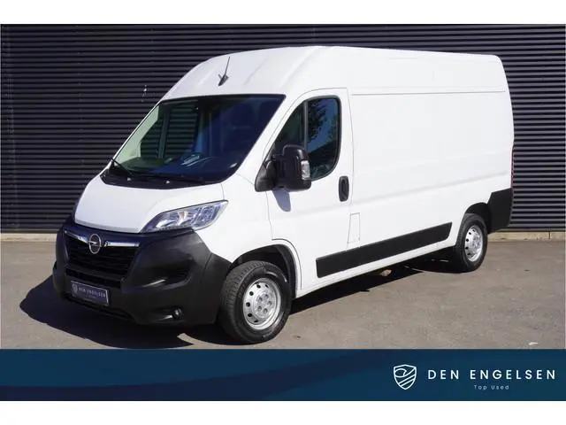 Opel Movano 120pk L2H2 Navigatie Camera Cruise control Apple Carplay Climate control