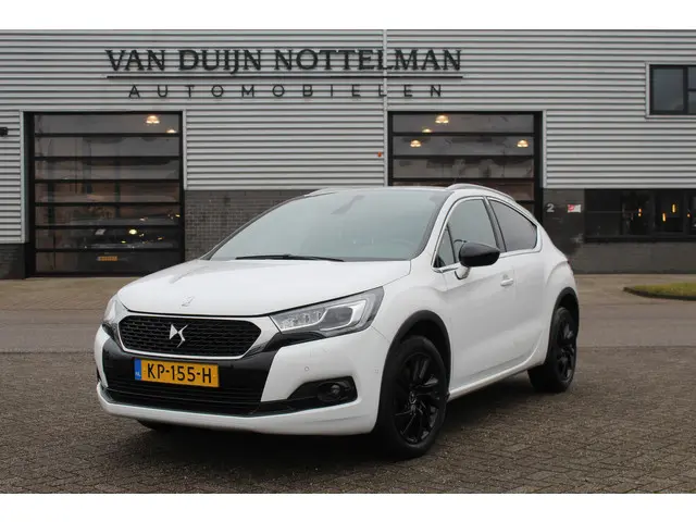 DS 4 Crossback 1.6 THP Business / Keyless / Camera / Trekhaak / N.A.P.
