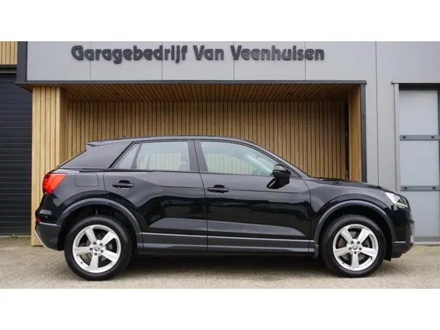 Audi Q2 1.4 TFSI 150pk Automaat Design Pro Line Plus Leder Virtual Trekhaak A-Camera Navi 17inch LM...