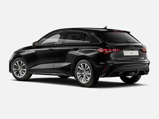 Audi A3 Sportback 40 TFSI e S edition 204 PK · Trekhaak · Optiekpakket zwart plus · Assist. pakket D...
