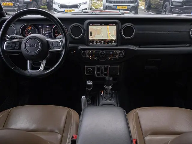 Jeep Gladiator 3.0 V6 Overland |  Optie 5 persoons grijs kenteken | Smart Cap | Luxe lederen Bekledi...