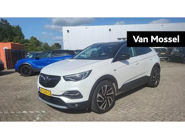 Opel Grandland X 1.2 Turbo Ultimate