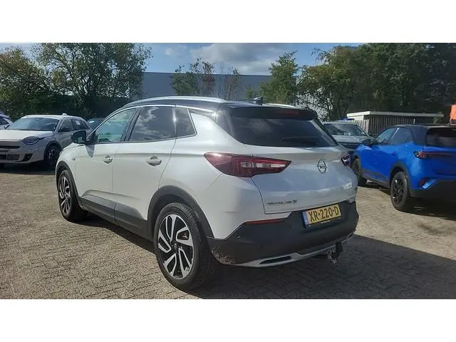 Opel Grandland X 1.2 Turbo Ultimate