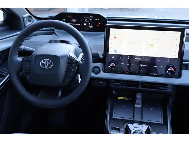 Toyota CHR +